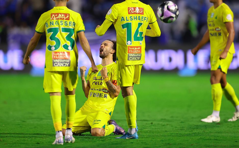 Al Khaleej celebration vs Al Hilal Fabio Martins