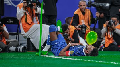 .احتفال علي البليهي المميز مع الهلال أمام الرائد