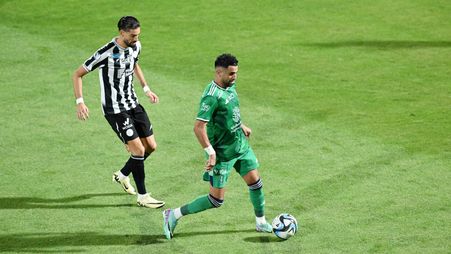 الشباب والأهلي - رياض محرز مع يانيك كاراسكو