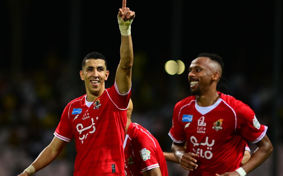 هدف مفاجئ لياميق بعد خطأ رايكوفيتش