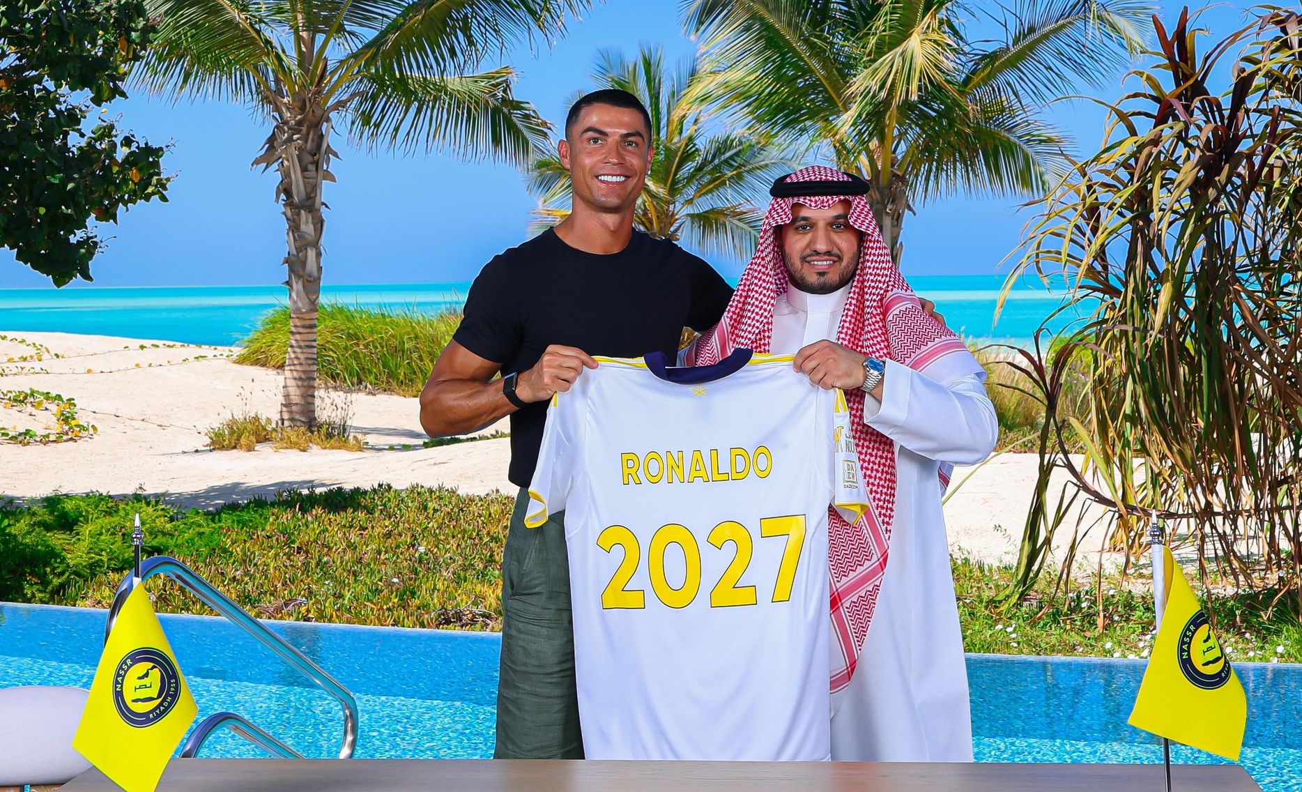 كريستيانو رونالدو يجدد مسيرته في نادي النصر