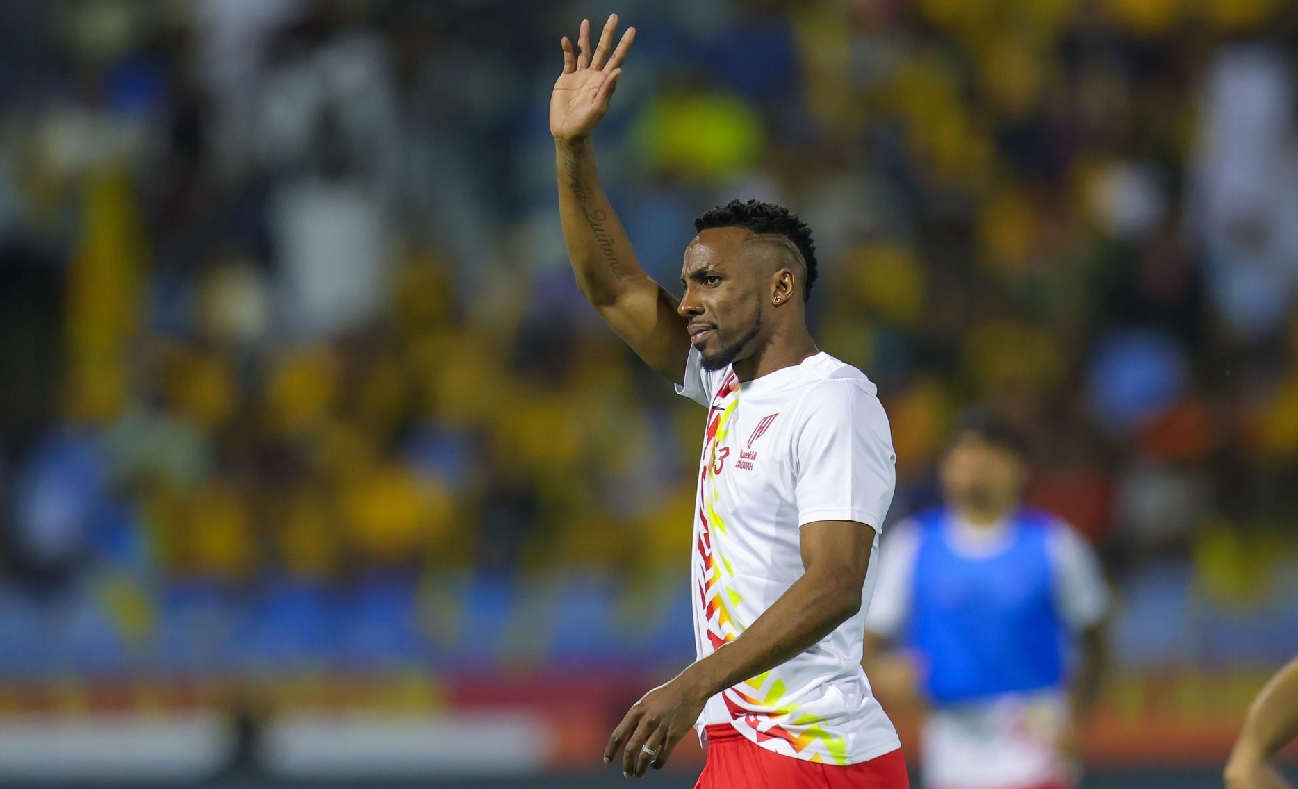 لاعب القادسية جوليان كينونيس