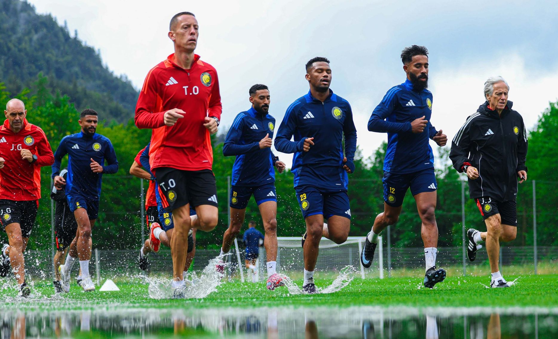 جيسوس يقود استعدادات النصر في معسكر النمسا