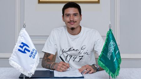 Al Hilal sign Darwin Nunez