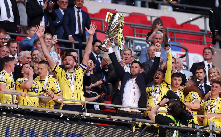 Des Buckingham guided Oxford United into the English Championship