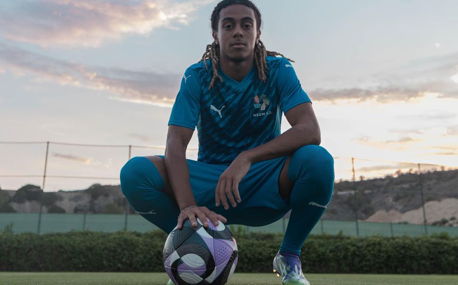 New NEOM SC signing Saimon Bouabre
