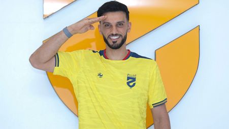 Omar Al Somah joins Al Hazem