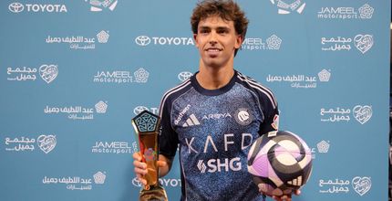 فيليكس حصل على كرة المباراة وجائزة رجل المباراة في ظهوره الأول بالدوري