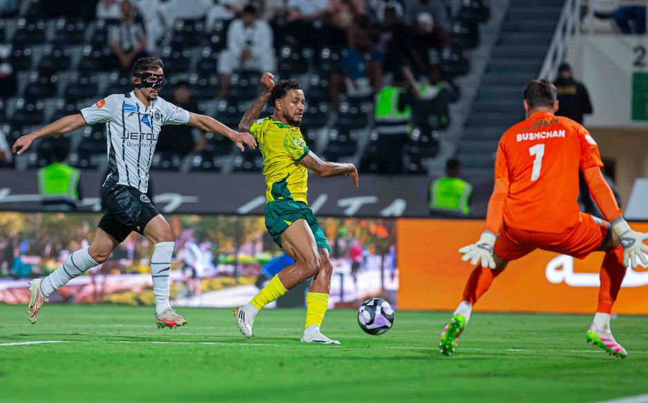 Joshua King marked his Al Khaleej bow with a brilliant brace v Al Shabab