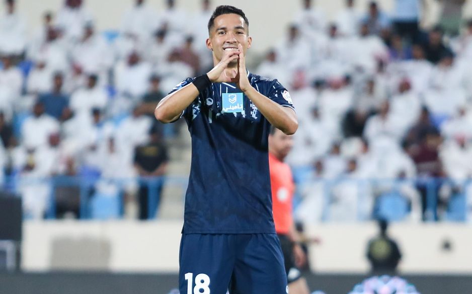 Colombian striker Juan Sebastian Pedroza struck twice for Al Okhdood v Al Ittihad