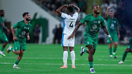 Ivan Toney scores winner for Al Ahli v NEOM SC