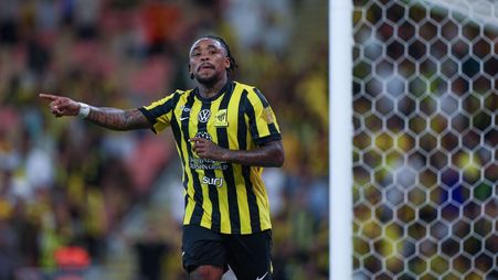 الاتحاد يتفوق على الفتح برباعية بعد مواجهة مثيرة