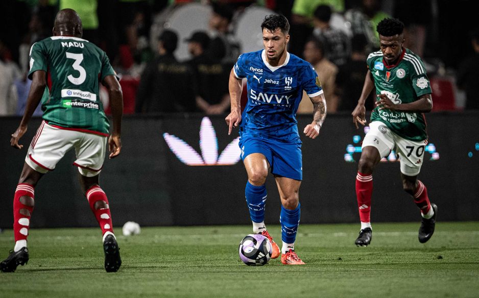 تعامل ليوناردو مع المدرب جيسوس في الدوري ومع إنزاغي في كأس العالم للأندية
