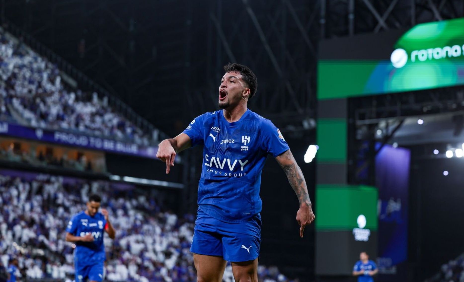 الهلال يقتنص نقاط الأخدود بثلاثية مثيرة