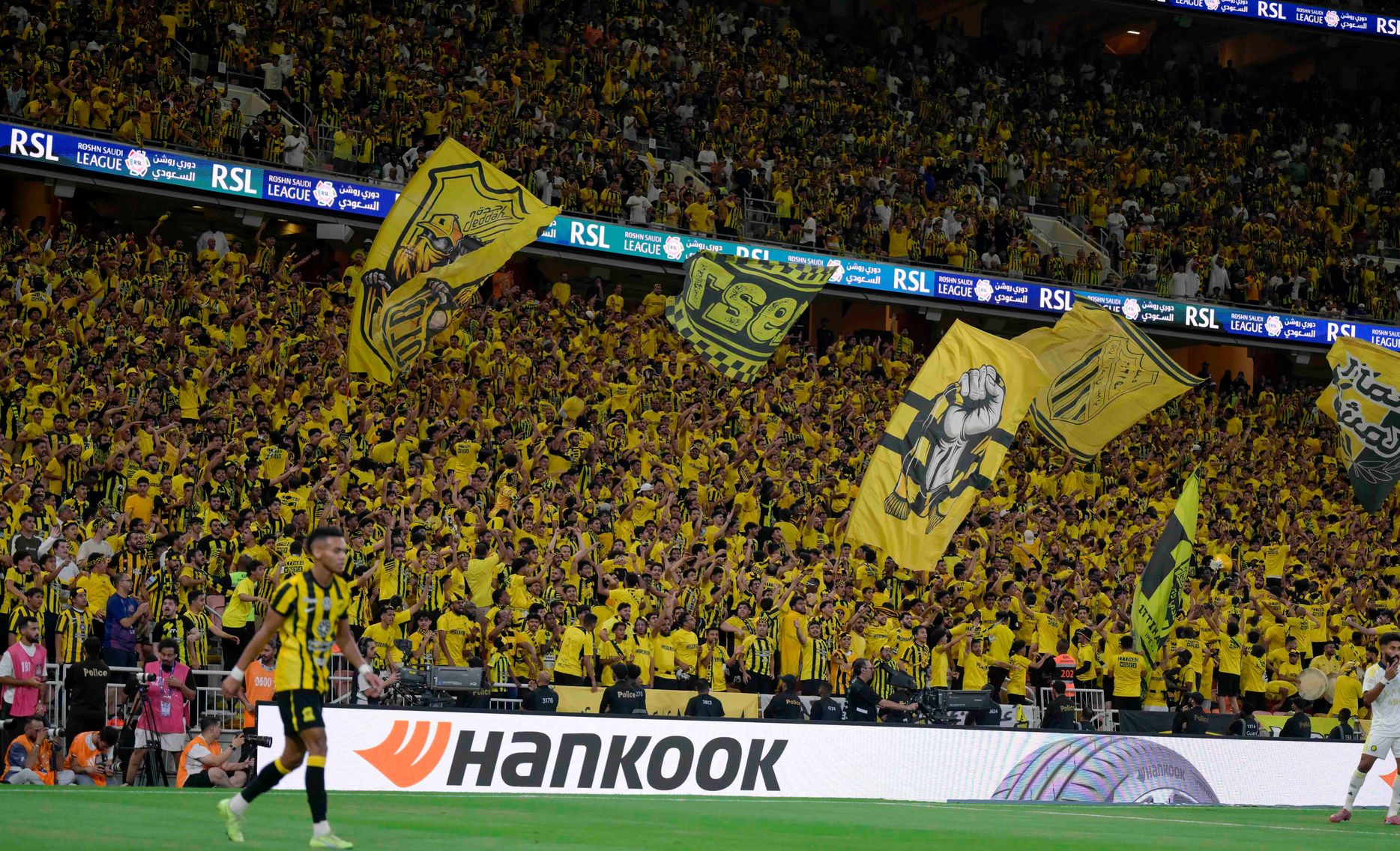 مباراة الاتحاد والنصر الأكثر حضورا في الجولات الأربع الأولى