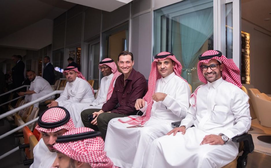 ممثلو أندية دوري روشن السعودي يتحدّون خلف الأخضر