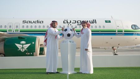 Omar Mugharbel, Chief Executive Officer of the Saudi Pro League, with Khaled Tash, Group Chief Marketing Officer of Saudia.