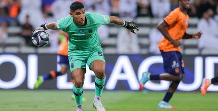 موسكيرا يتصدى لـ 3 ركلات جزاء في مواجهات الفيحاء والاتحاد