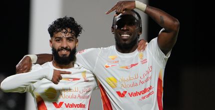 كينونيس وأبو الشامات يحتفلان بالمساهمات المشتركة في مواجهة نيوم