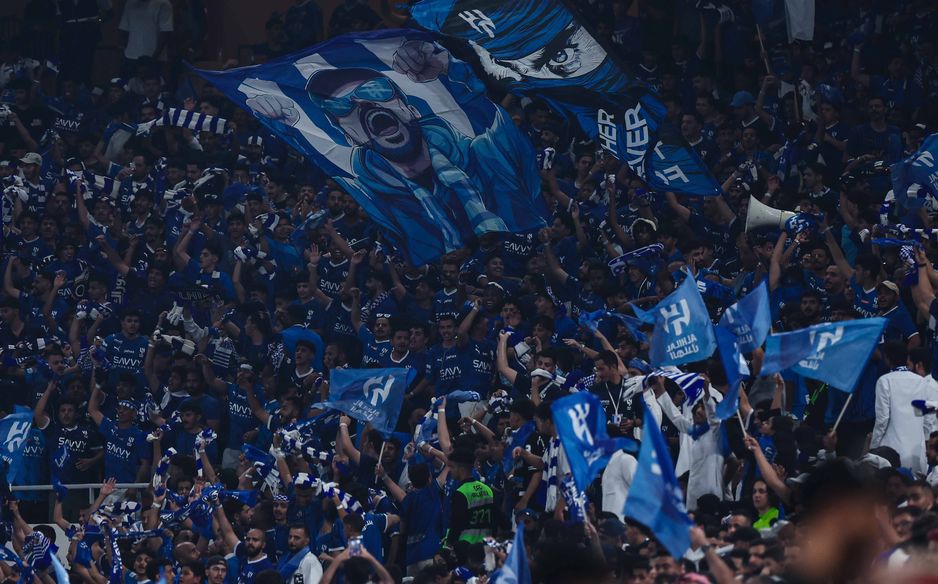 جماهير الهلال تبتهج بالتقدم في الشوط الأول