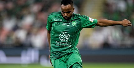 عبد الإله الخيبري انتقل إلى الأهلي بعد 9 مواسم مع الفريق الأول بنادي الرياض