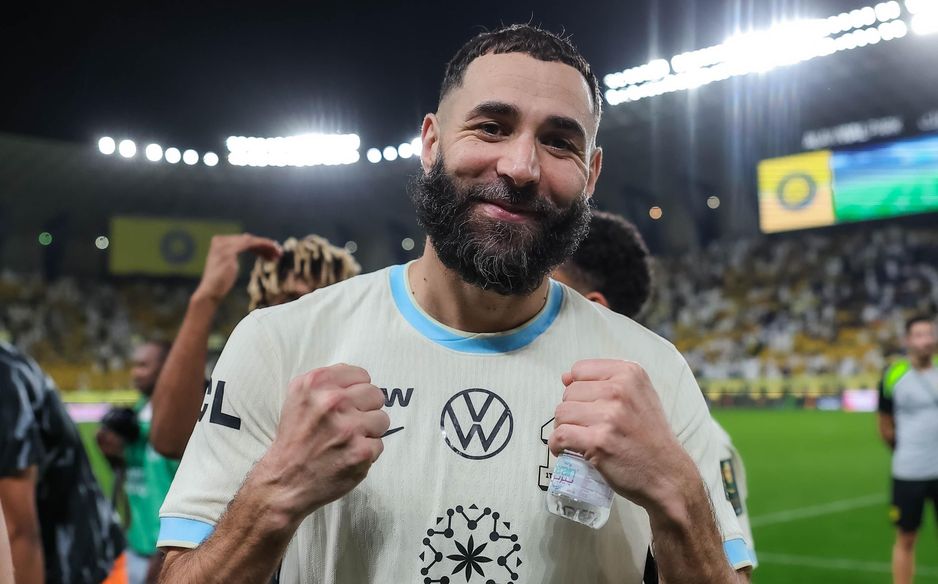Al Ittihad captain Karim Benzema celebrates the victory at Al Nassr in the King's Cup