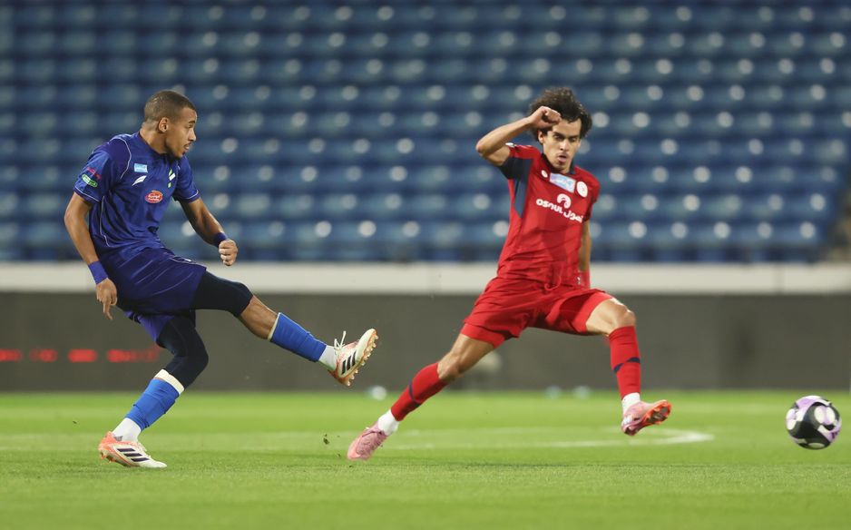 استمر فارق النقطتين بين ضمك والفتح بعد مواجهتهما المباشرة في افتتاح الجولة السابعة