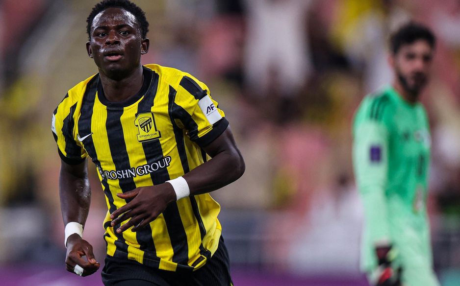 Starlet Roger Fernandes, a summer recruit from SC Braga, scores his first Al Ittihad goal