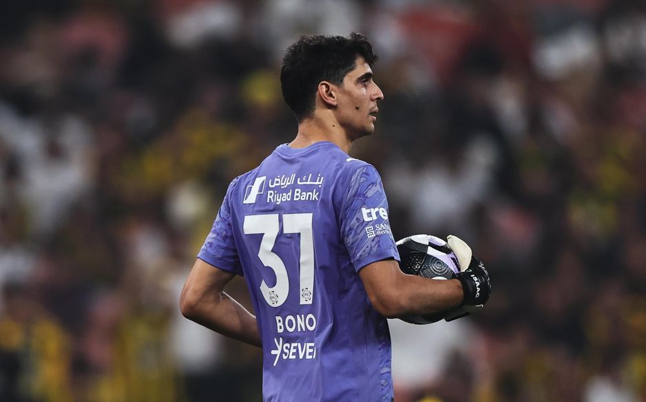 Al Hilal's Yassine Bono wins Goalkeeper of Month for October