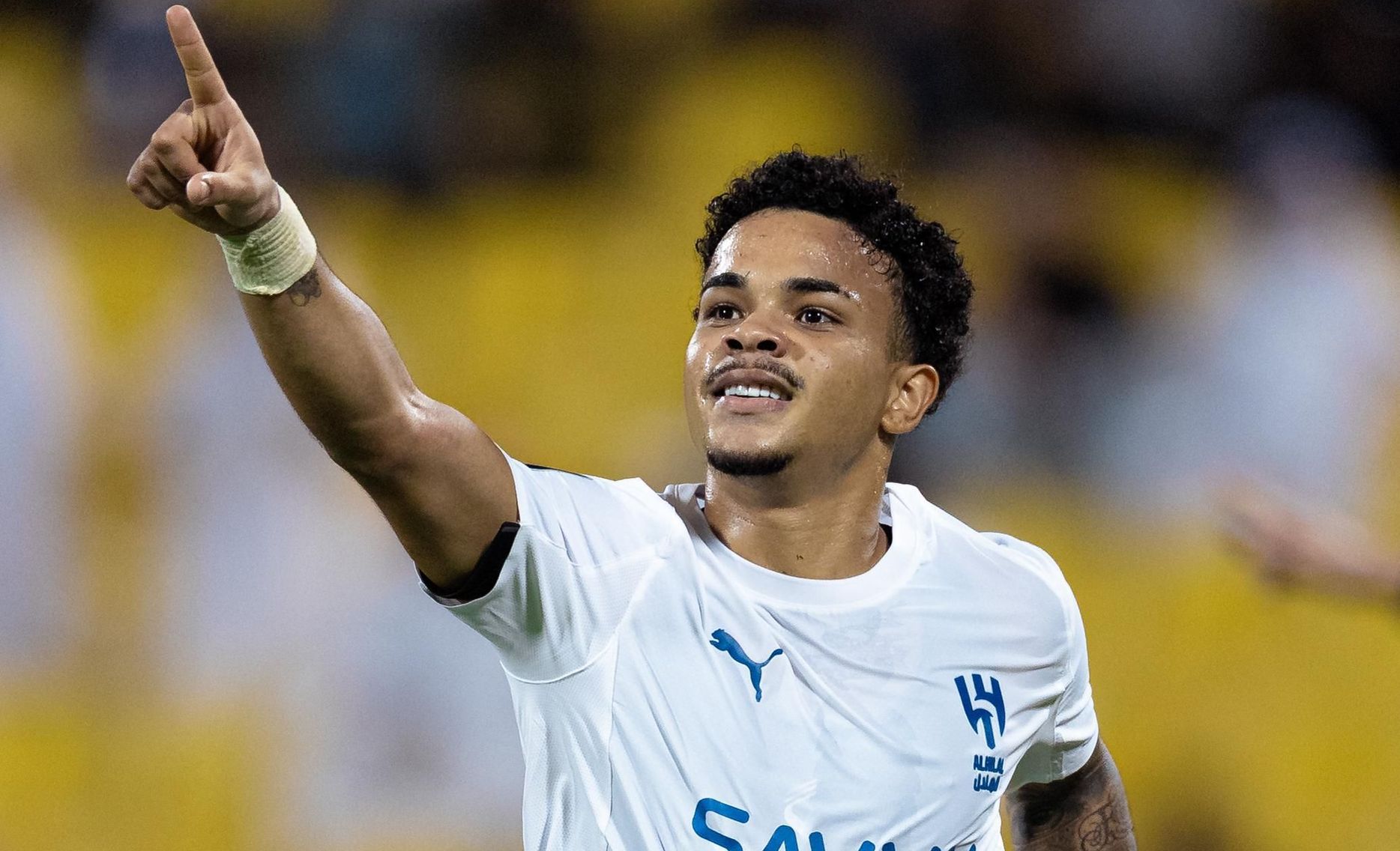 Kaio Cesar scores for Al Hilal at Al Gharafa in the AFC Champions League Elite