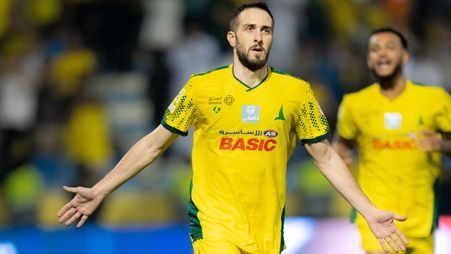 فورتونيس سجل ثنائية في تعادل الخليج أمام الاتحاد