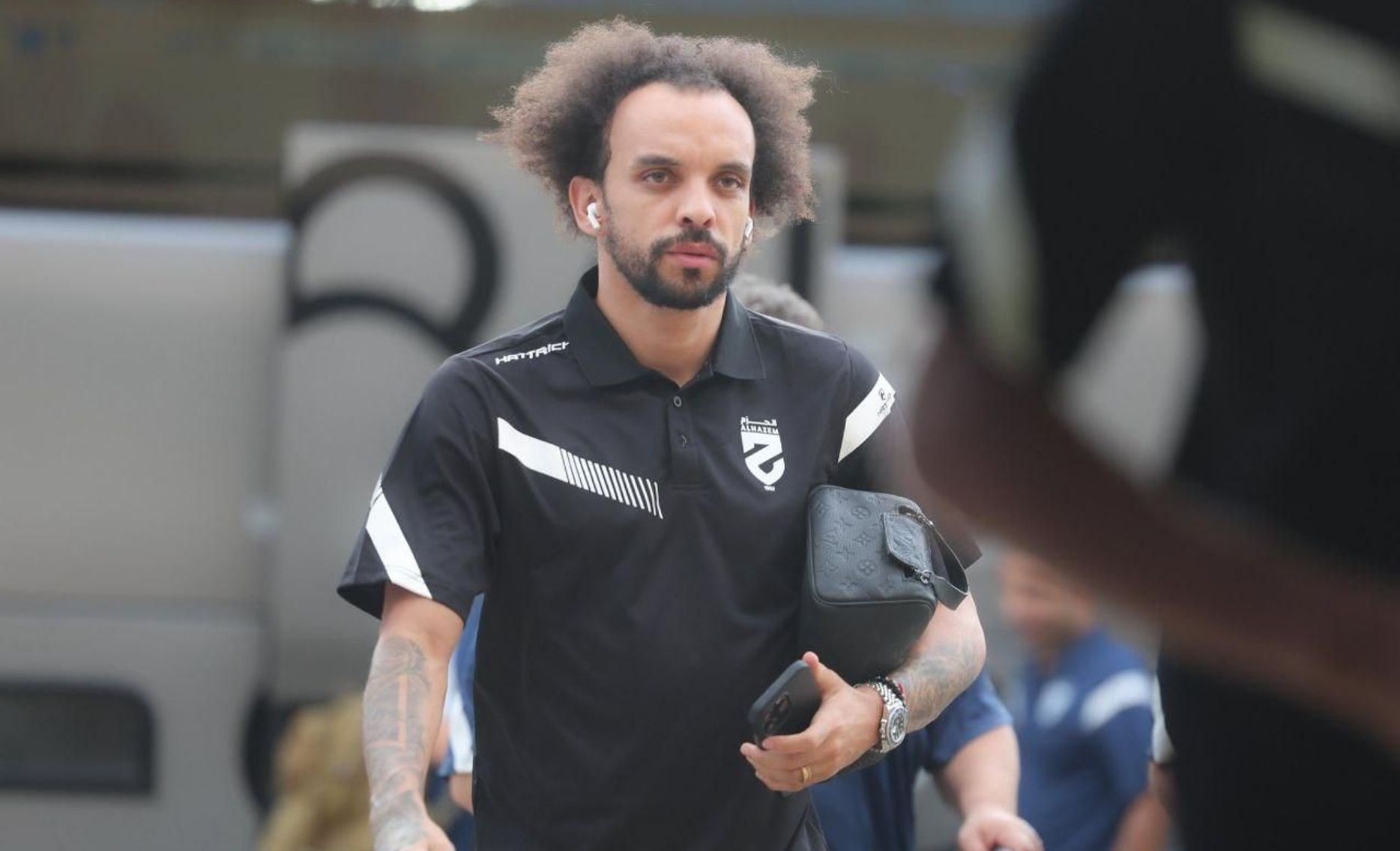 ذكريات الخليج تُنعش طموحات فابيو مارتينز مع الحزم