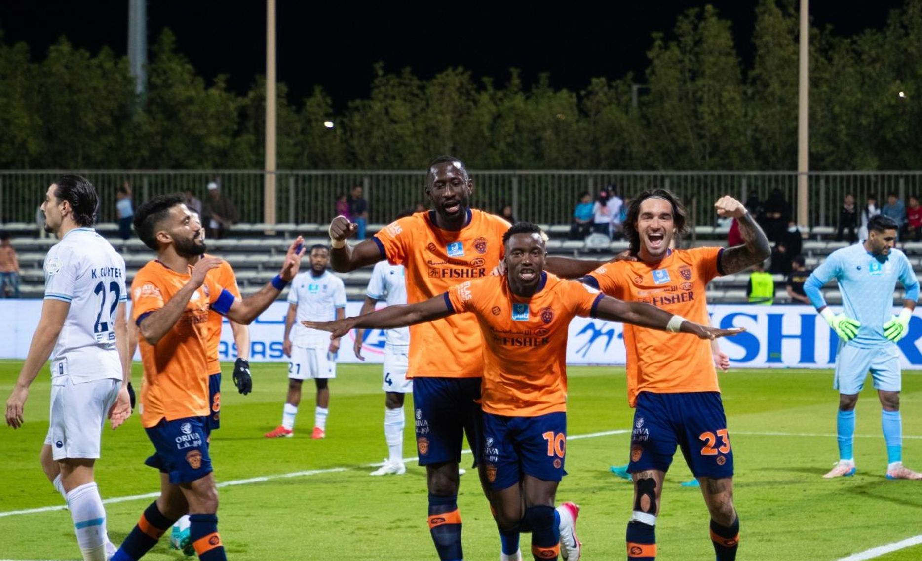 الفيحاء يحسم مواجهة الأخدود بثنائية غانفولا وساكالا