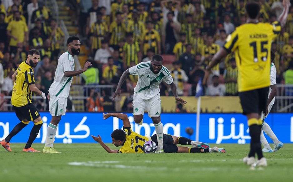 Franck Kessie was his usual influential presence in Al Ahli's Sea Derby win at Al Ittihad