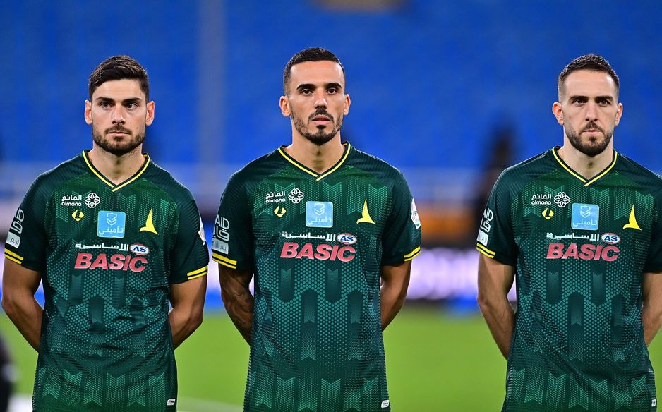 صنع فورتونيس هدفًا لمواطنه كوربيليس وهدفين آخرين لمواطنه ماسوراس