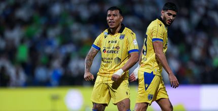 Al Taawoun's Roger Martinez scores at Al Fateh