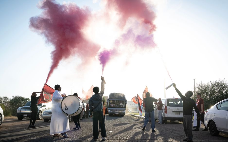 احتفالات الخلوديون قبل انطلاق الديربي