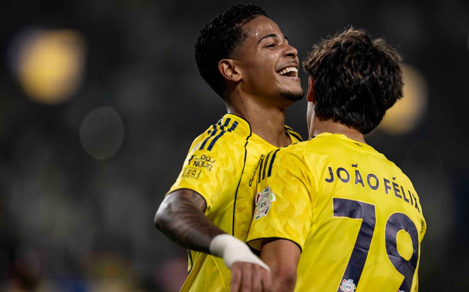 جواو فيلكس صنع بعد 3 دقائق من التسجيل، فتساوى مع فورتونيس في المساهمات التهديفية