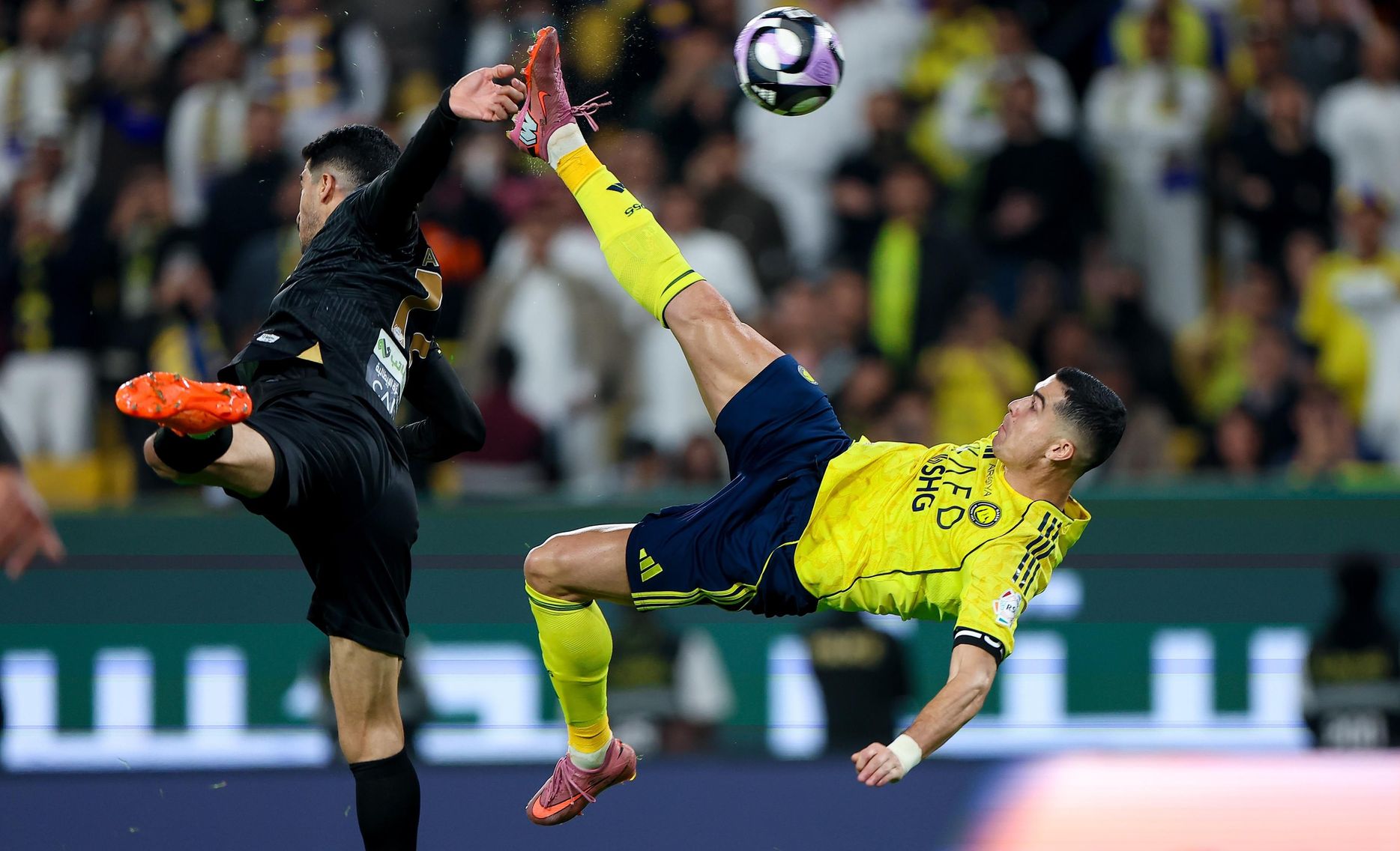 أسهم رونالدو بالهدف الأجمل في الموسم ضمن 28 هدفًا في طريق النصر للتويج بلقب دوري روشن السعودي