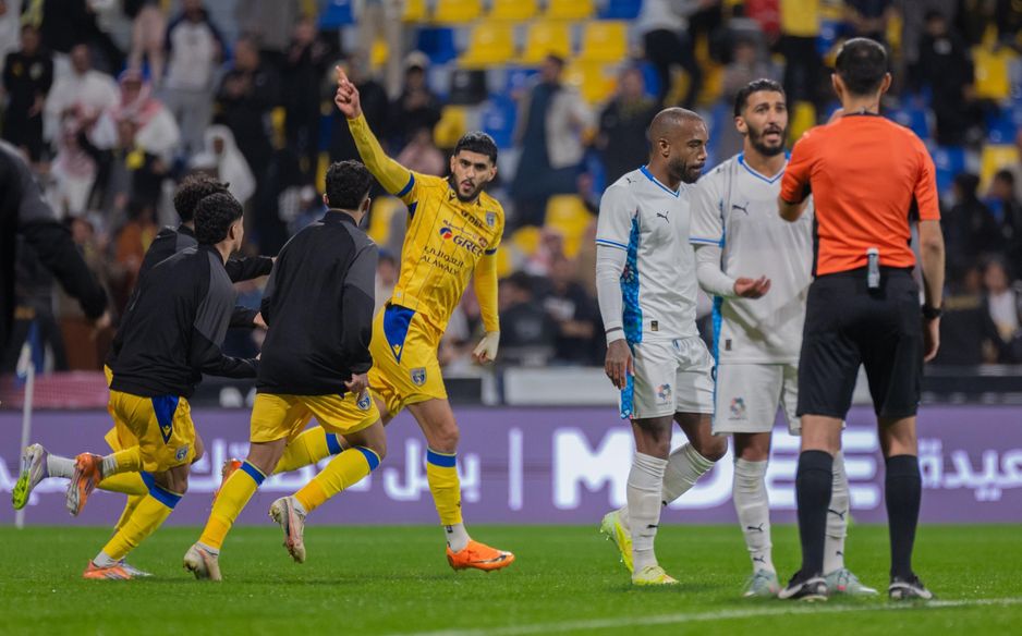 Al Taawoun's Waleed Al Ahmed denies NEOM SC a win deep into injury-time