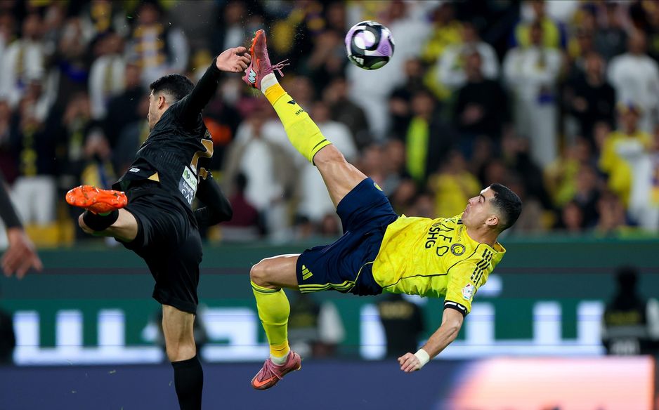 Cristiano Ronaldo scores incredible overhead kick for Al Nassr v Al Khaleej