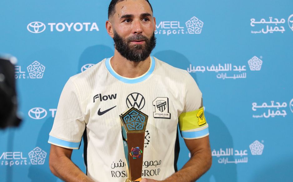 كريم بنزيما حصد جائزة رجل مباراة الأخدود والاتحاد بعد تسجيله هاتريك