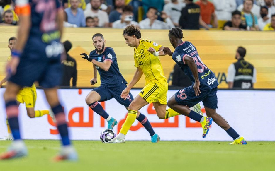 Summer signing Yassine Benzia acts as conduit between Al Fayha's attack and defence