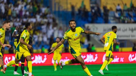 الخليج يستعيد هدافه.. كينغ يقترب من العودة