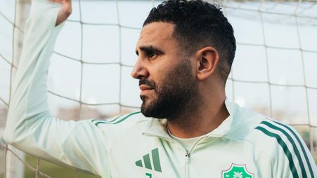 نجم الأهلي ومنتخب الجزائر رياض محرز
