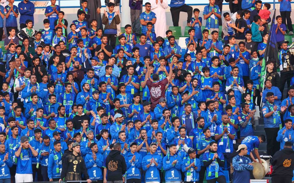 جماهير الفتح قادوا فريقهم صاحب المركز قبل الأخير للانتصار في مواجهة صعبة أمام الأهلي