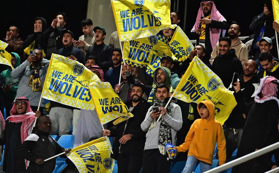 وليد الأحمد أعرب عن شكره بعد نهاية المباراة لجماهير التعاون التي تكبدت السفر لمساندتهم في المباراج