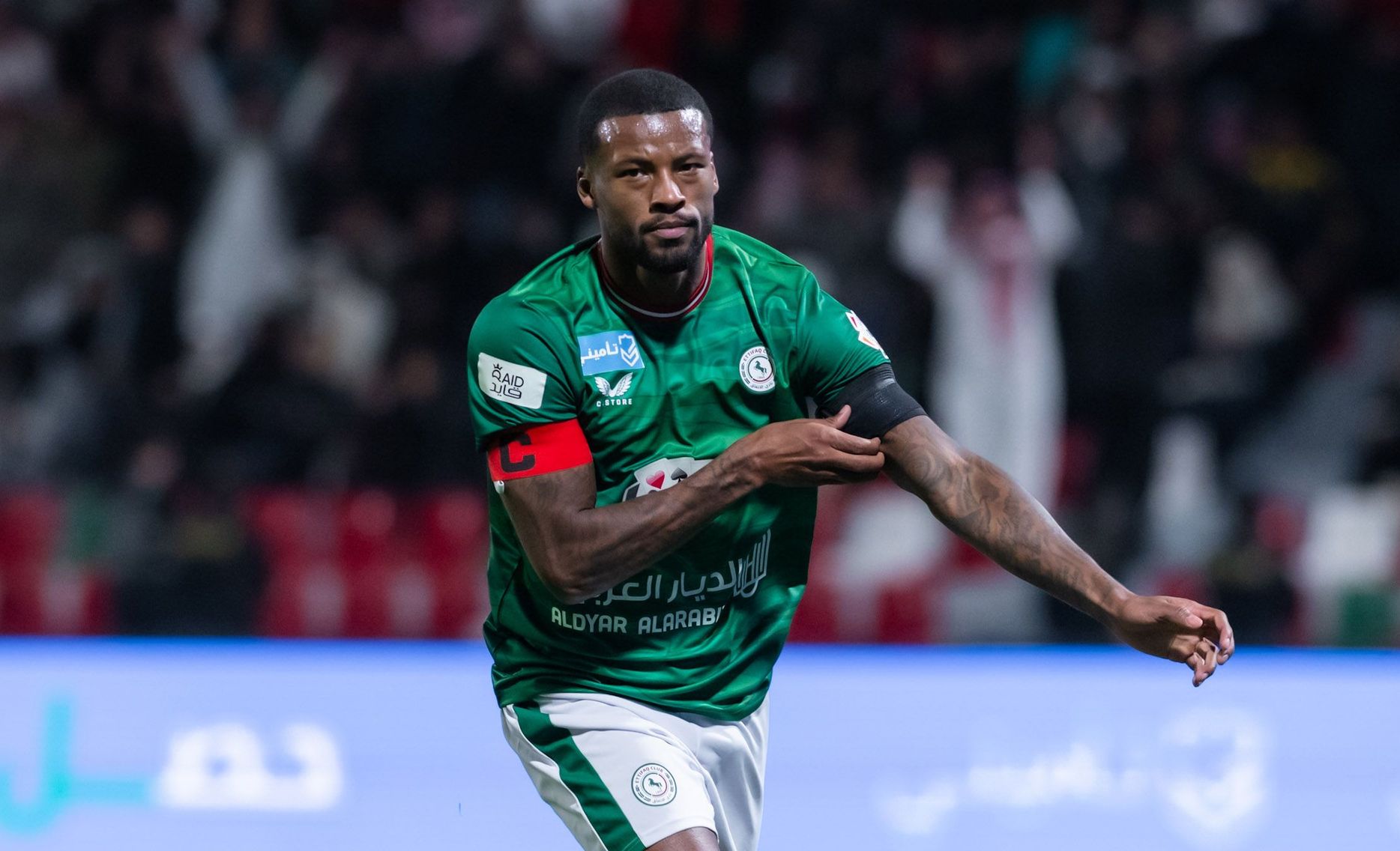 فينالدوم يعطل النصر بثنائيته في القمة