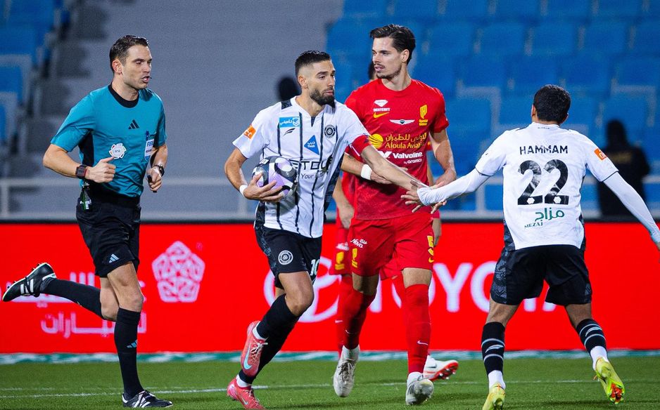 شهدت المباراة لحظات مثيرة بعد تسجيل كاراسكو للهدف الثاني