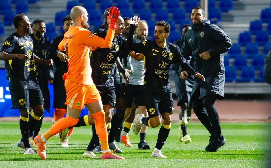 أحمد الغامدي يسجل في مرمى نيوم الذي مثله الموسم الماضي لاعبًا معارًا